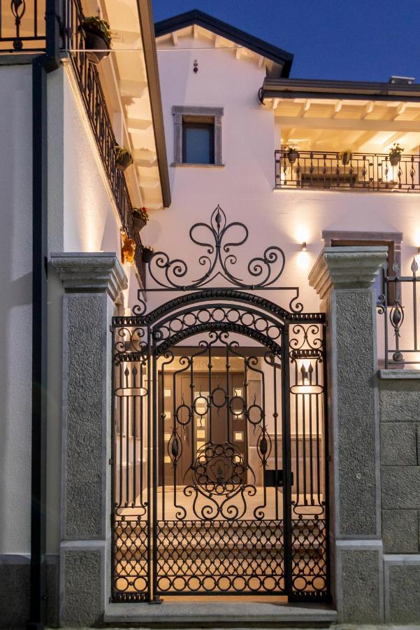 Vila White House 3*